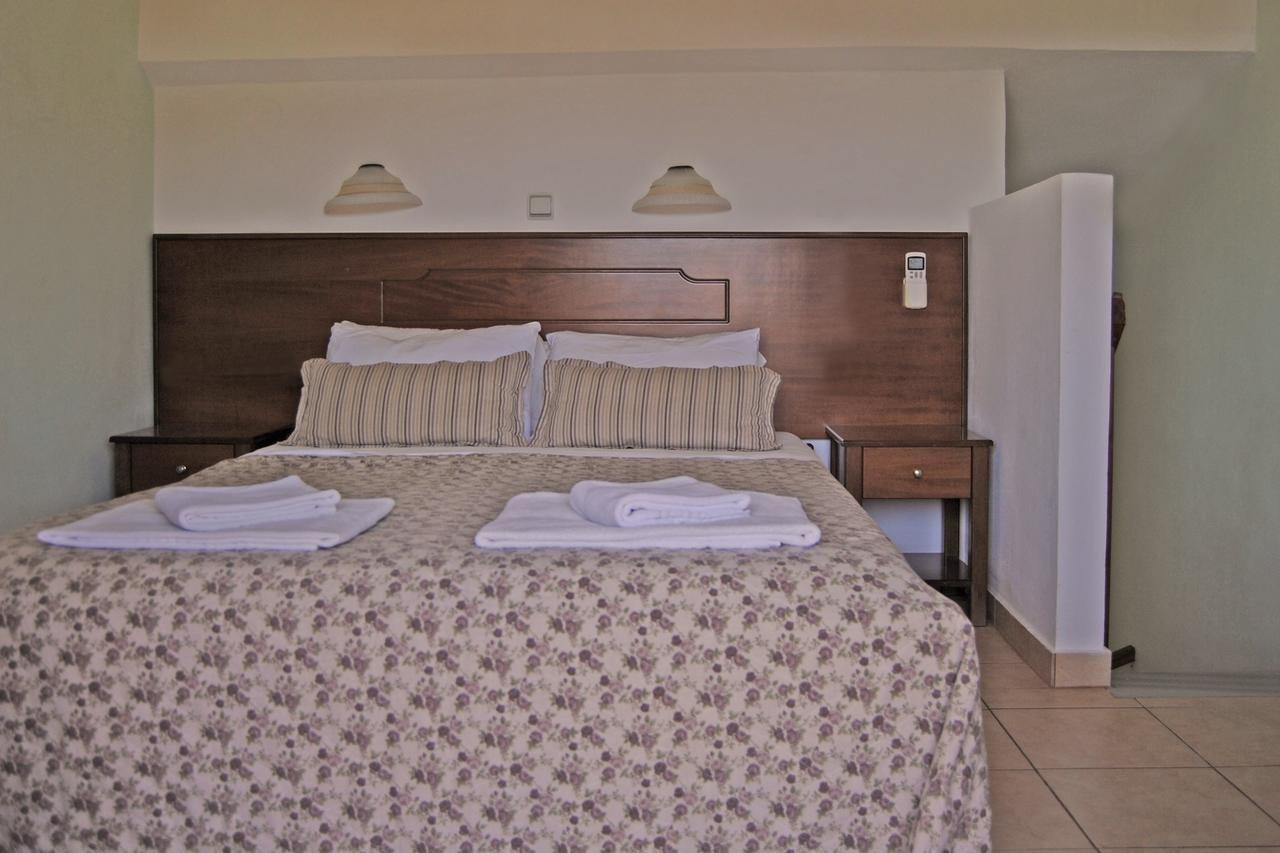 Elizabeth Aparthotel โรดา ภายนอก รูปภาพ